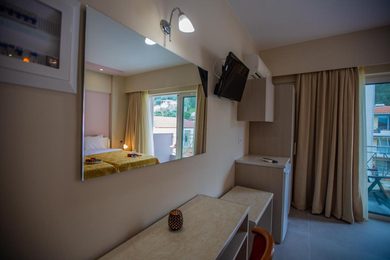 Goldenbeach Nafpaktos Esterno foto